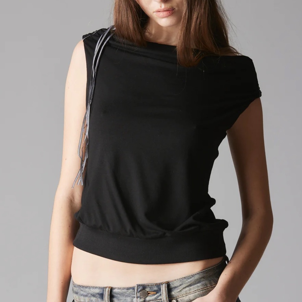 UNIF Eso Top - Large